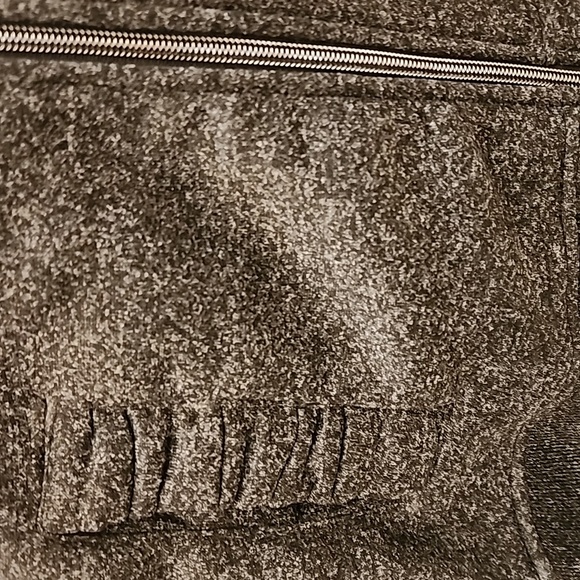 New hoded jacket with zipper very warm - Picture 4 of 5